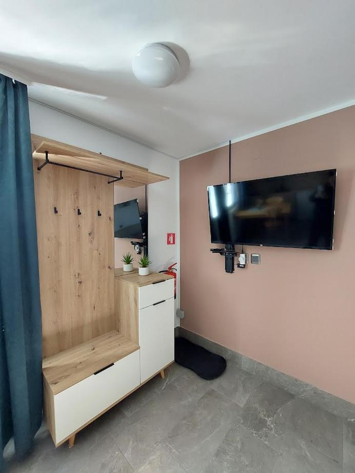 Studio Apartma Zirovnik Церклье-на-Гореньскем Экстерьер фото